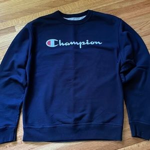 Champion Men’s Crewneck sweatshirt size medium dark blue